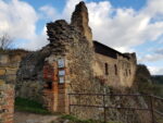 Zřícenina hradu Krašov, foto: Václav Štorek, CC BY-SA 4.0, https://commons.wikimedia.org/w/index.php?curid=84503970