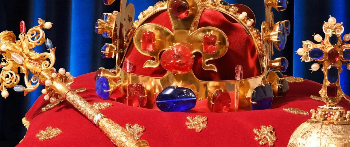 Až do konce června jsou na Kašperku k vidění české korunovační klenoty