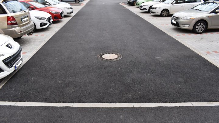Na Lochotíně vznikla nová parkovací místa