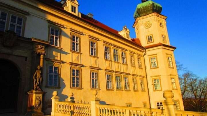 Na zámku Mníšku pod Brdy se bude opět konat tradiční Velikonoční veselice