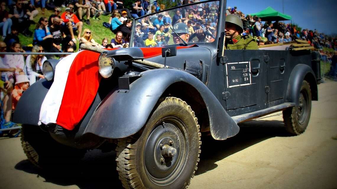 Poslední pivo K. H. Franka i ohňostroj. Město na demarkační linii oslaví konec války