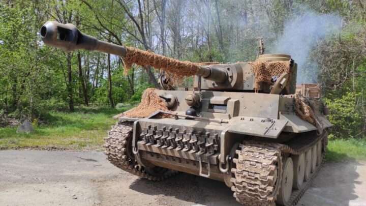 Další unikát v Rokycanech. Muzeum na demarkační linii se chlubí funkční maketou tanku z druhé světové války