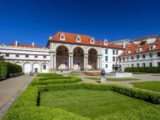 Valdštejnský palác, sídlo českého senátu, foto: By VitVit, CC BY-SA 4.0, https://commons.wikimedia.org/w/index.php?curid=128361632