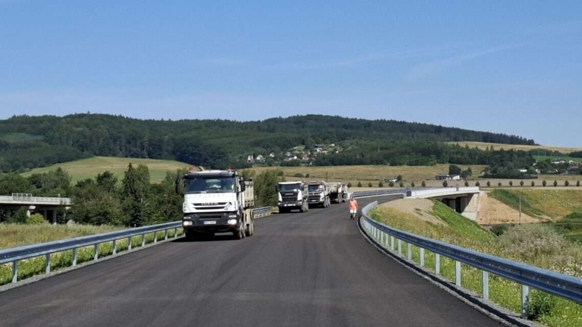 Velká úleva se blíží. Už brzy se otevře první část obchvatu Klatov