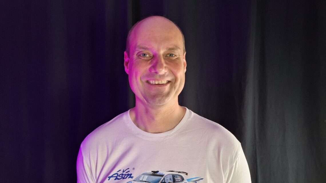 Poprvé boural ve třech letech, dnes má osm titulů mistra republiky v rallye Poprvé boural ve třech letech, dnes má osm titulů mistra republiky v rallye