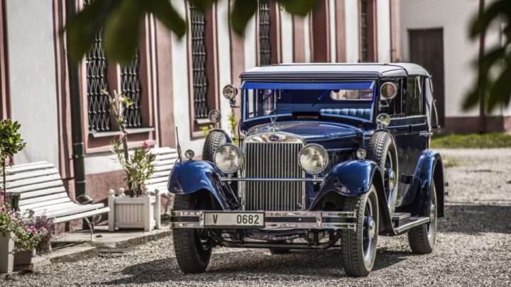 Silnice na Plzeňsku budou brázdit automobiloví dědečkové