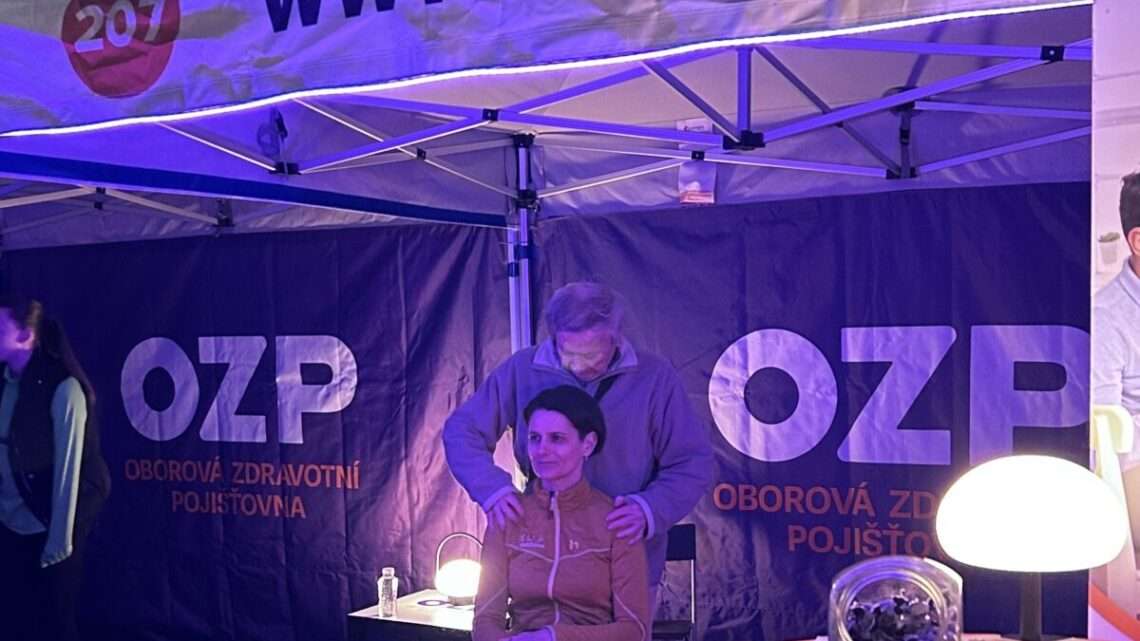 Sport a dobrodružství pro dobrou věc. Noční běh pro Světlušku se stěhuje do Plzně Sport a dobrodružství pro dobrou věc. Noční běh pro Světlušku se stěhuje do Plzně