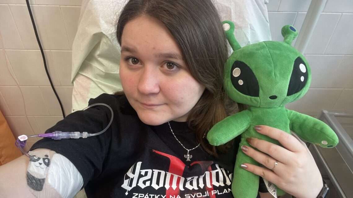 Ivana bojuje se vzácným nevyléčitelným onemocněním. Přesto se snaží o lepší život Ivana bojuje se vzácným nevyléčitelným onemocněním. Přesto se snaží o lepší život